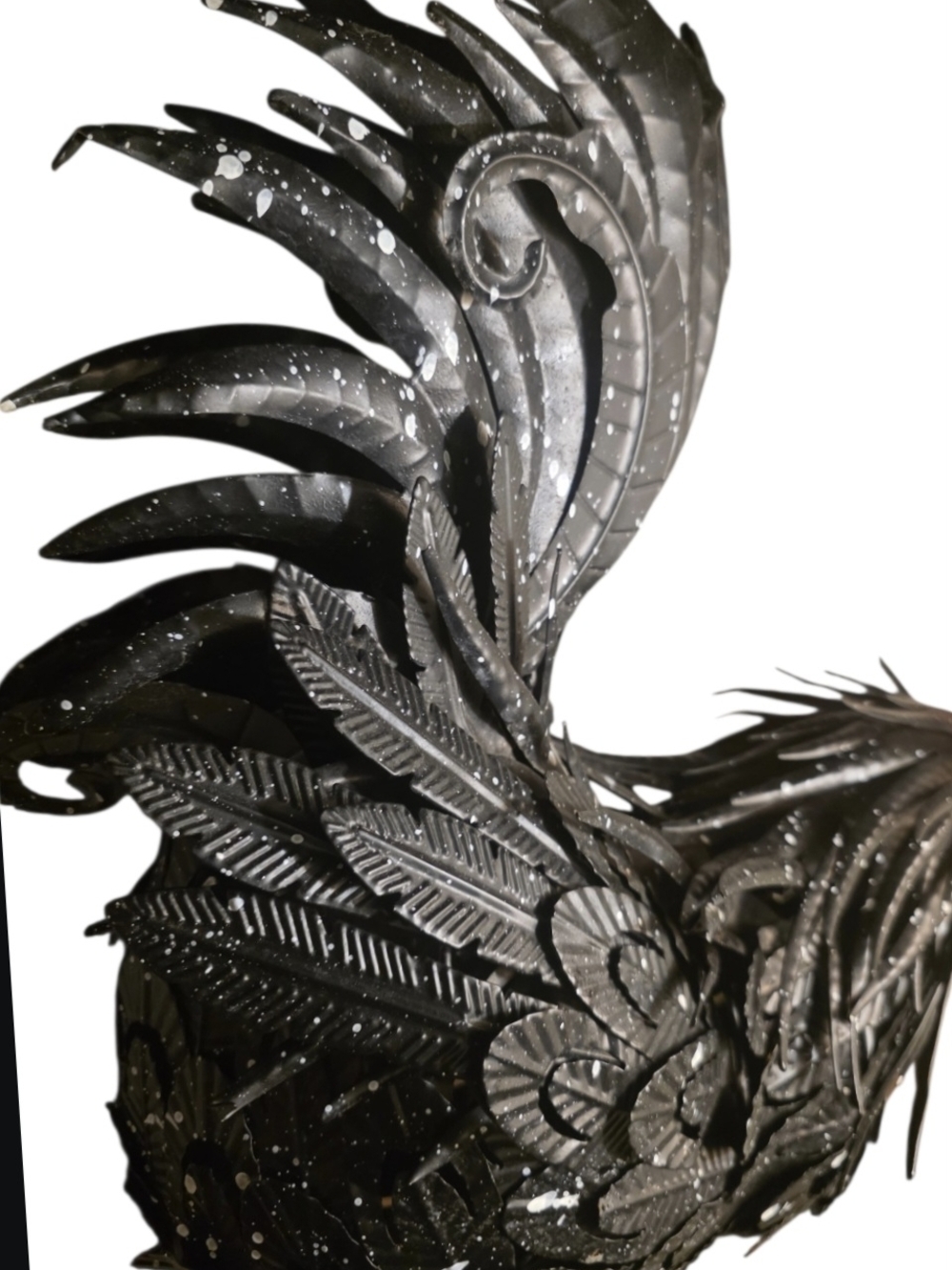 Large Black Metal Rooster Sculpture with Red Comb & d Intricate fabrication. - Picture 7 of 8